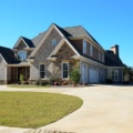 luxury-home-2409518_640-1.jpg